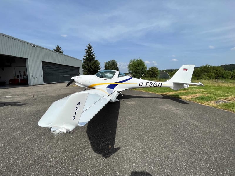 Aquila AT01
