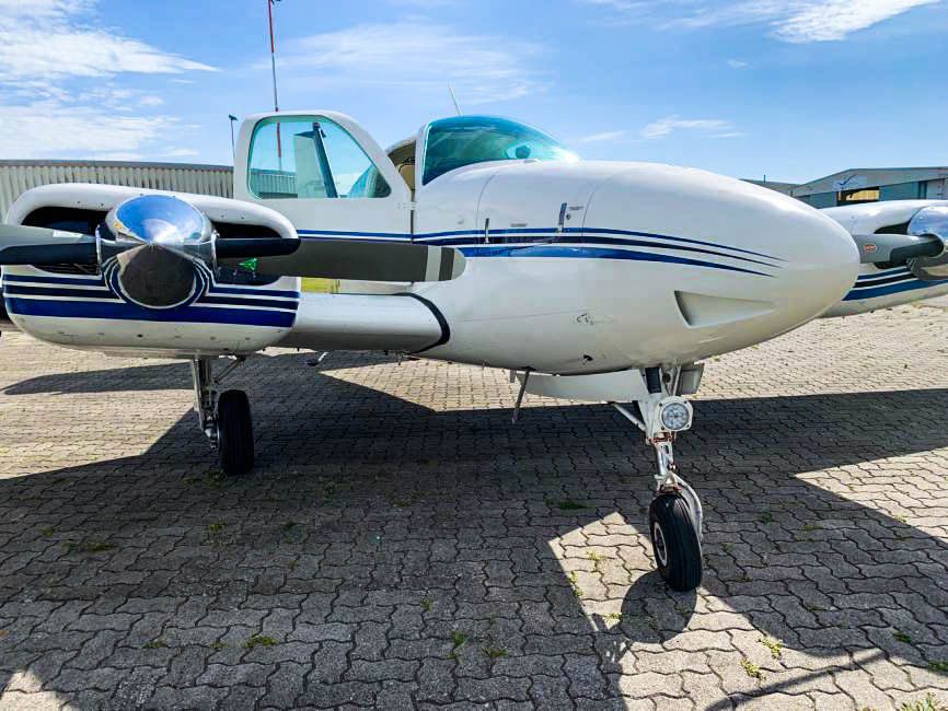 Beechcraft 55 Baron
