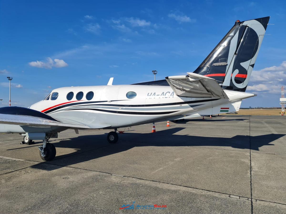 Beechcraft King Air C90B