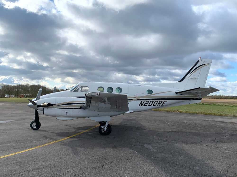 Beechcraft King Air E90