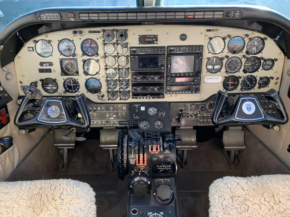 Beechcraft King Air E90