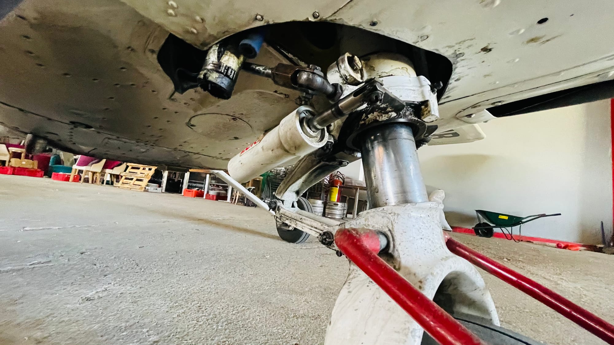 Cessna 172 N 4O-AIR