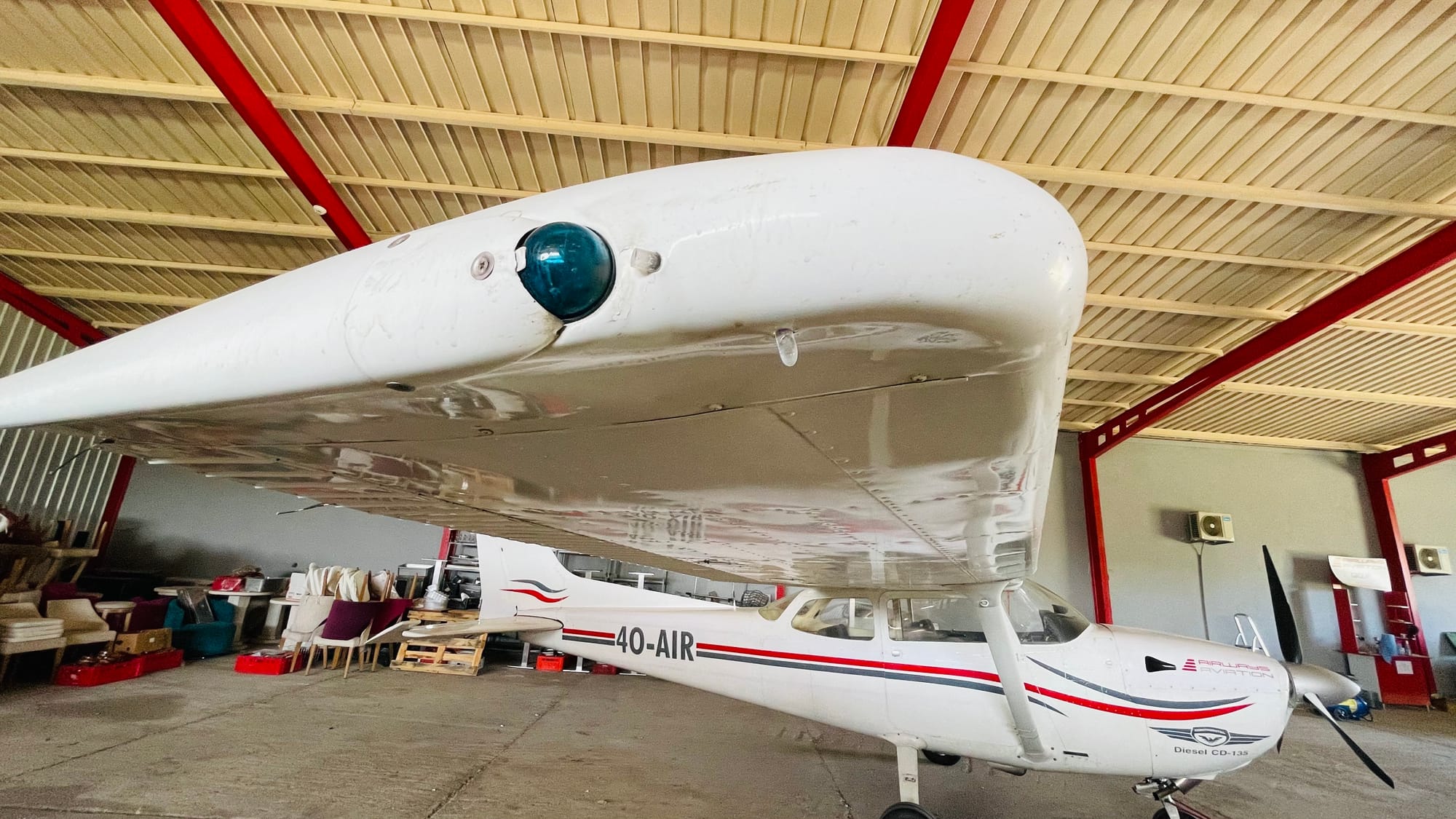 Cessna 172 N 4O-AIR