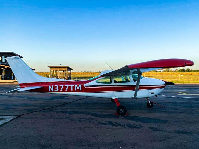 Cessna 182 Skylane P