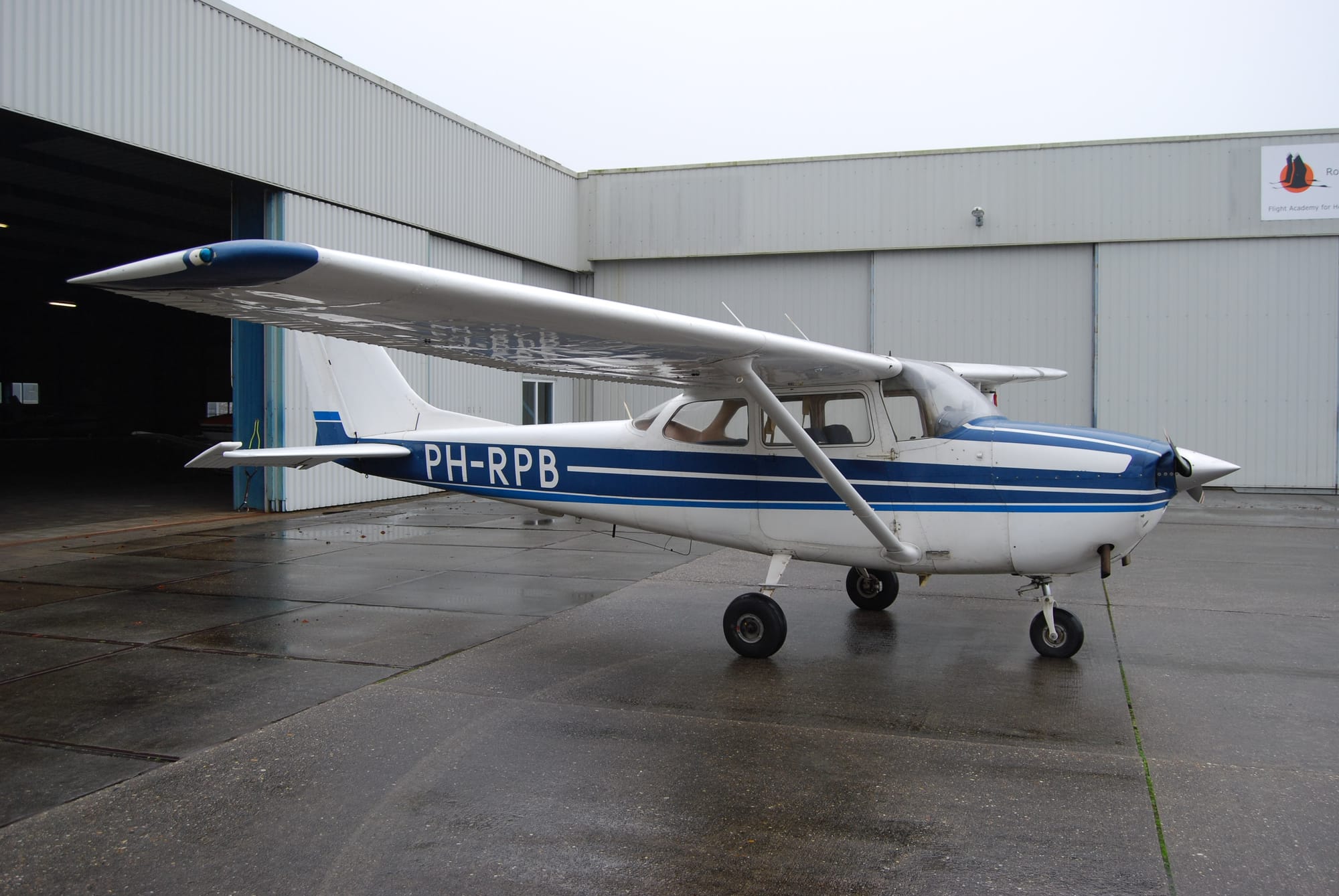 Cessna F172H Skyhawk
