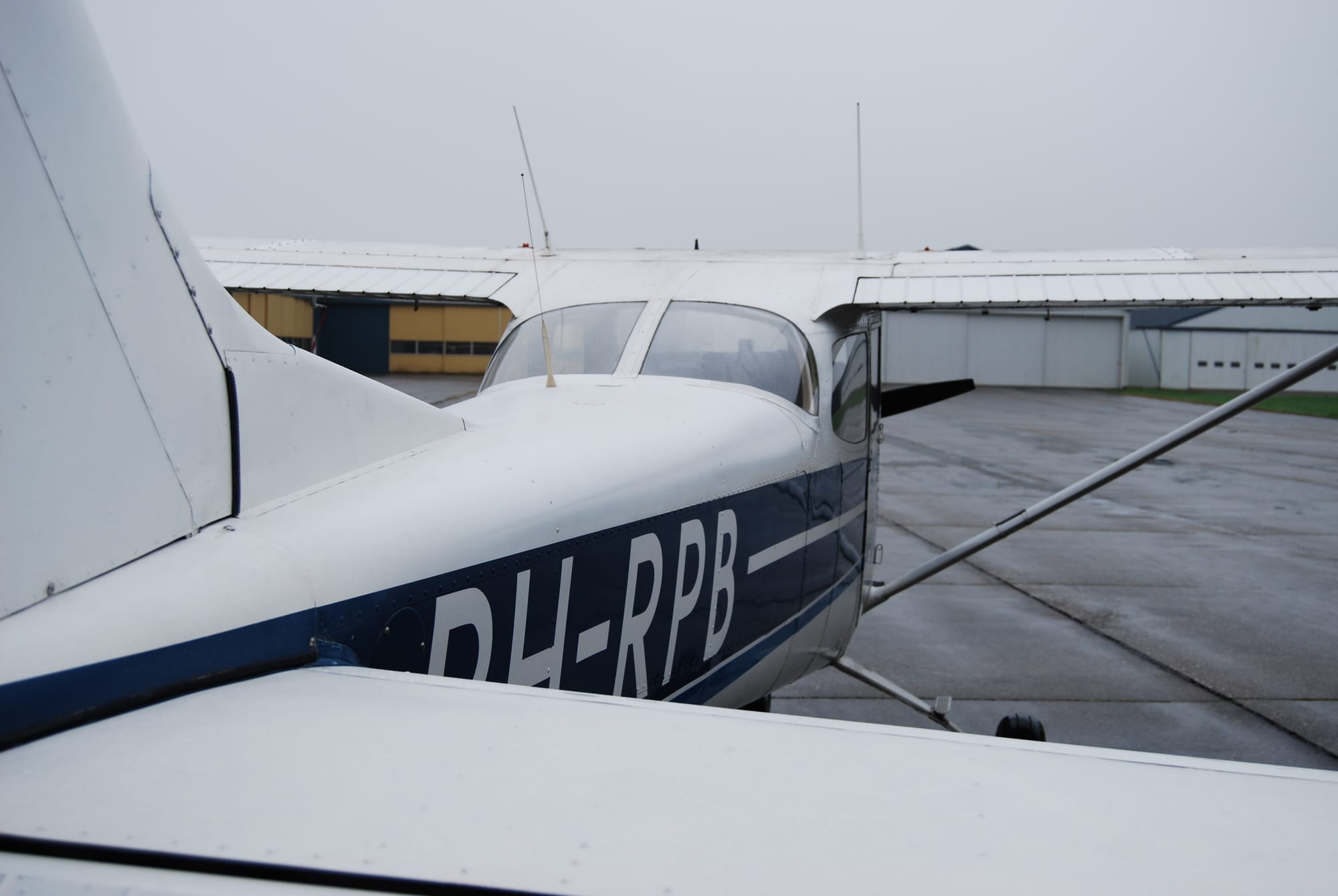 Cessna F172H Skyhawk