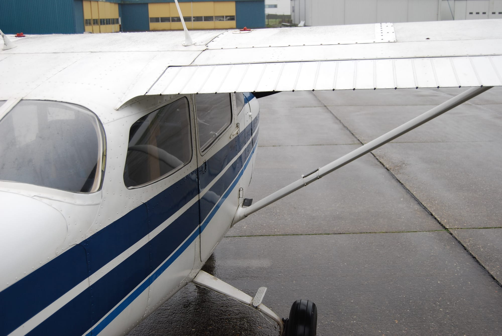 Cessna F172H Skyhawk