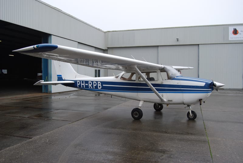 Cessna F172H Skyhawk