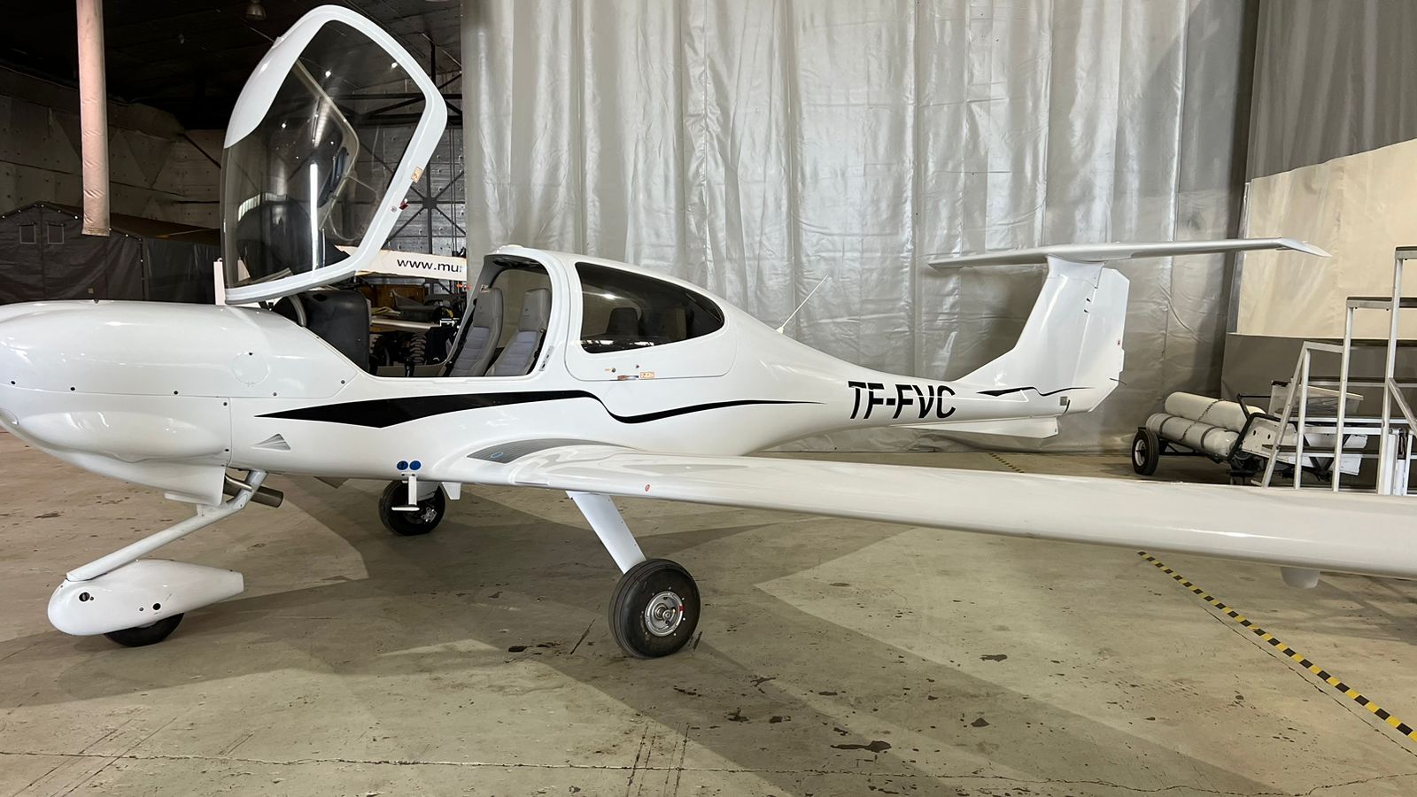 Diamond DA 40 TDI TF-FVC