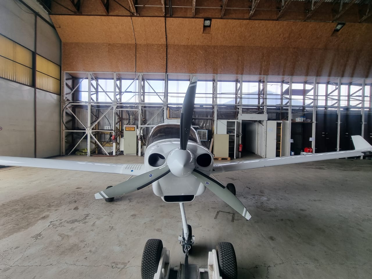 Diamond DA40 NG TF-KFK