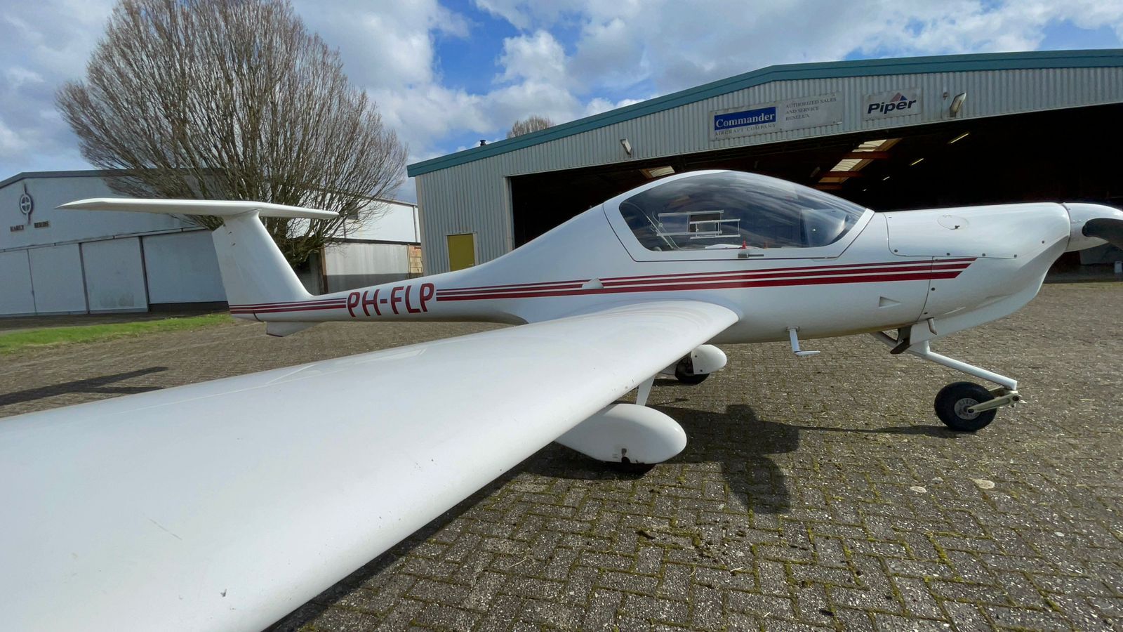 Diamond DV20 A1 Katana