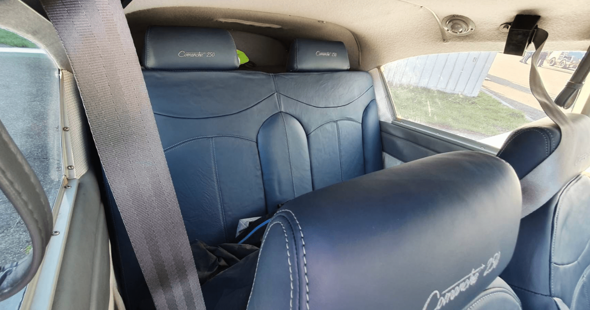 Piper PA-24-250 Comanche