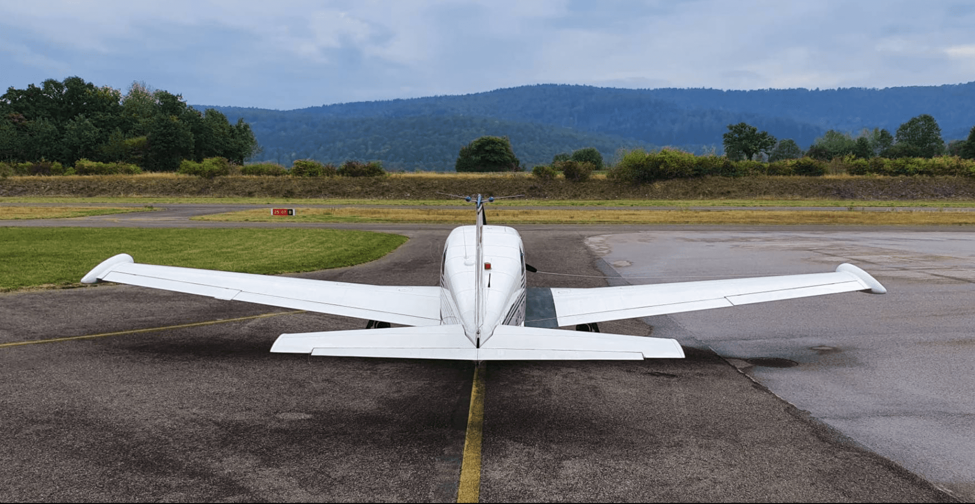 Piper PA-24-250 Comanche