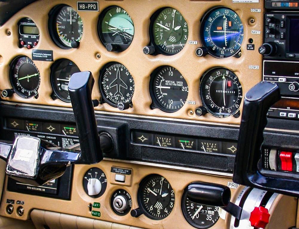 Piper PA-28-181 Archer II GNS430W