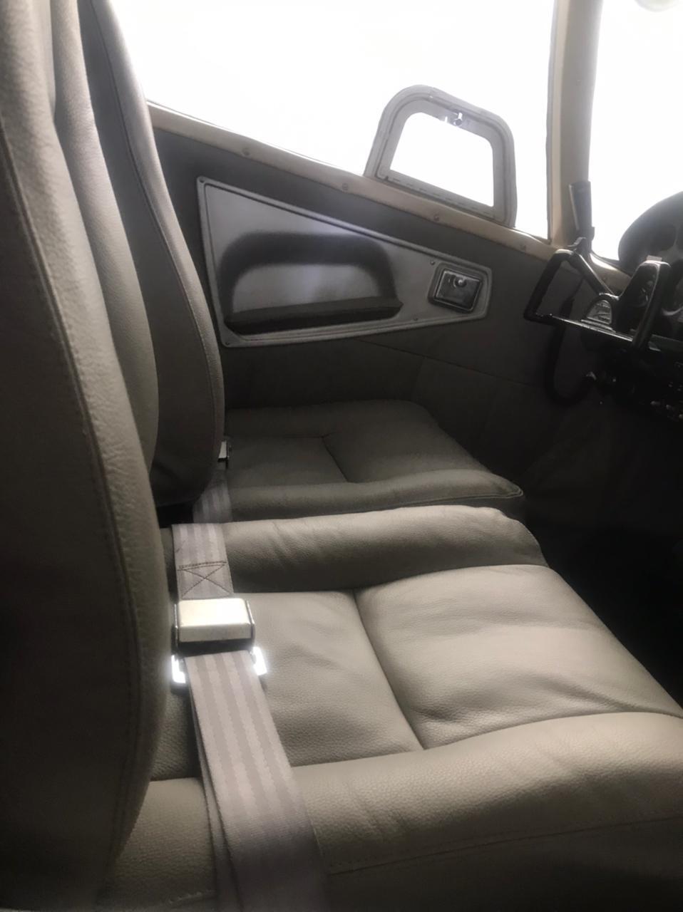 Piper PA-28-235