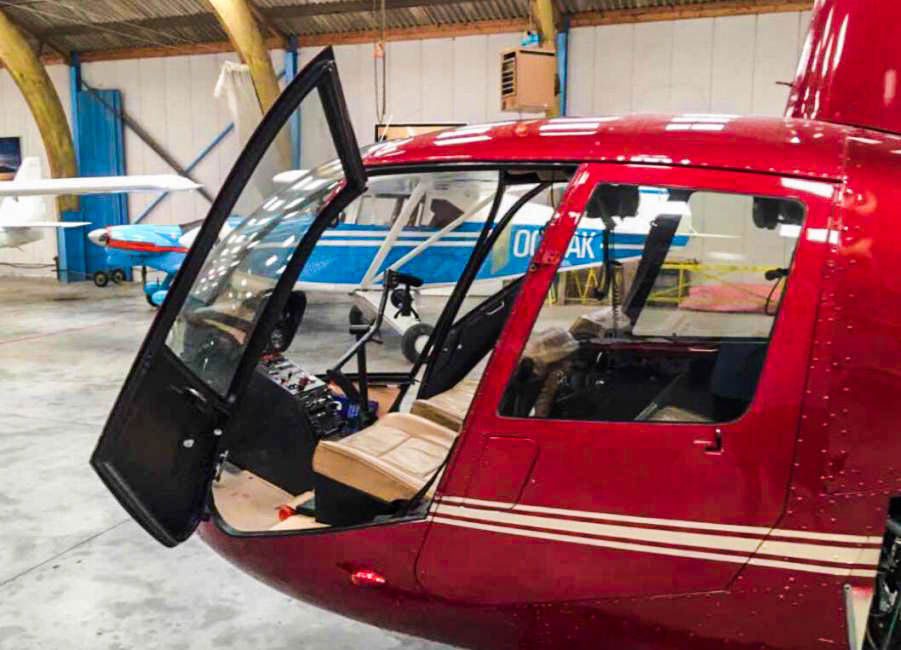 Robinson R-44 Raven II