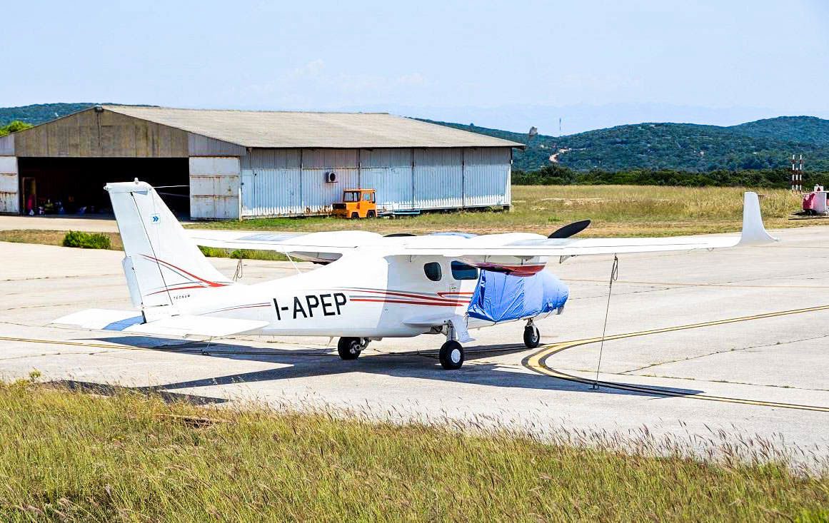 Tecnam P-2006T